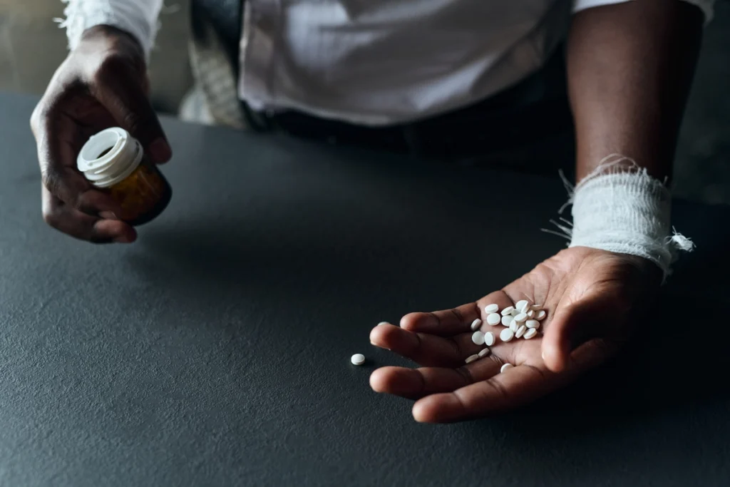 Prescription Drug Addiction: Warning Signs and Outpatient Treatment Options